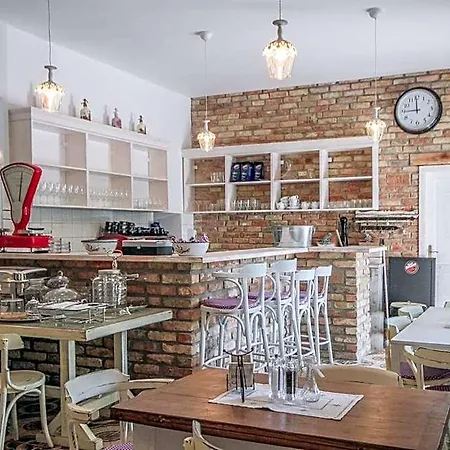 Bed and Breakfast Bella Badacsonytomaj