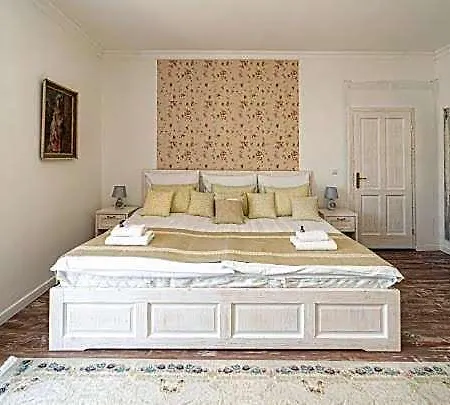 Bed and Breakfast Bella 4*