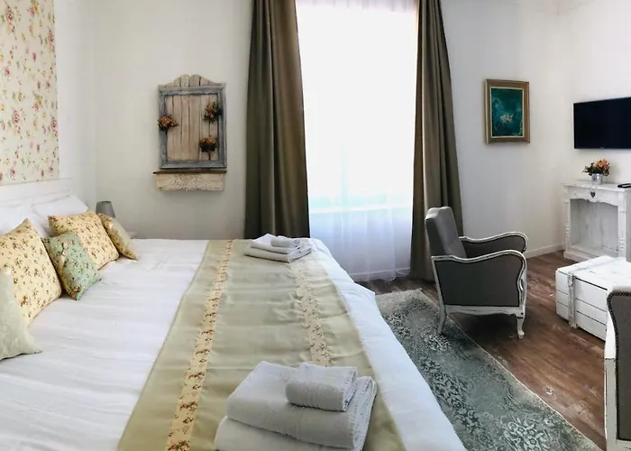 Bella Bed & Breakfast Badacsonytomaj