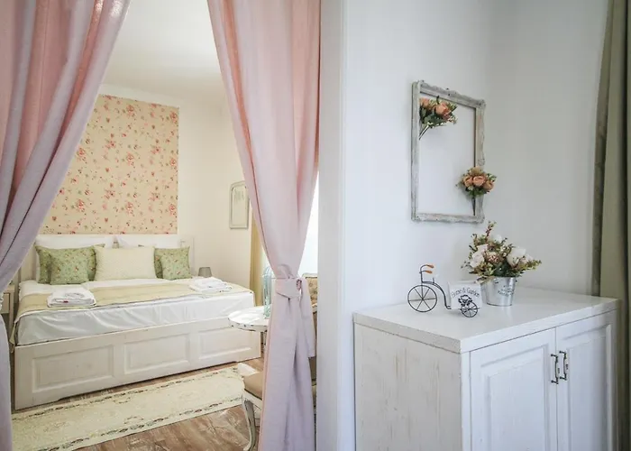 Bed & Breakfast Bella 3*
