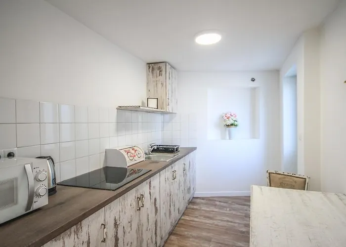 Bed & Breakfast Bella 3*
